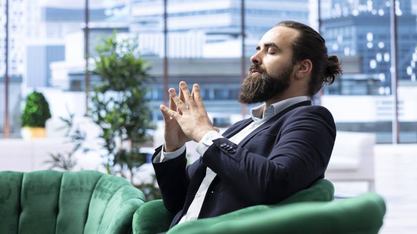 gulf-business-peace-initiatives-dubai-promoting-economic-cooperation